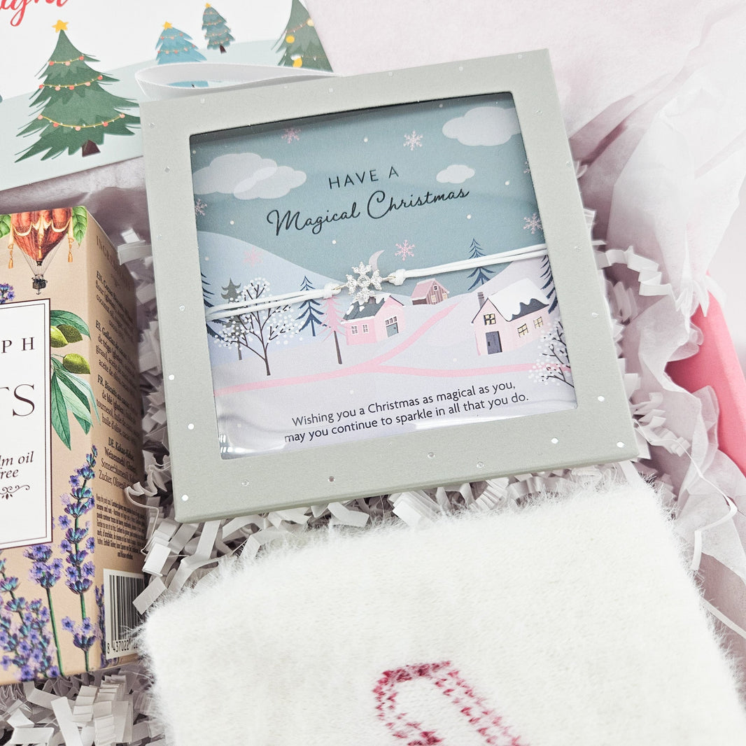 COSY CHRISTMAS MAGIC | FESTIVE GIFT BOX