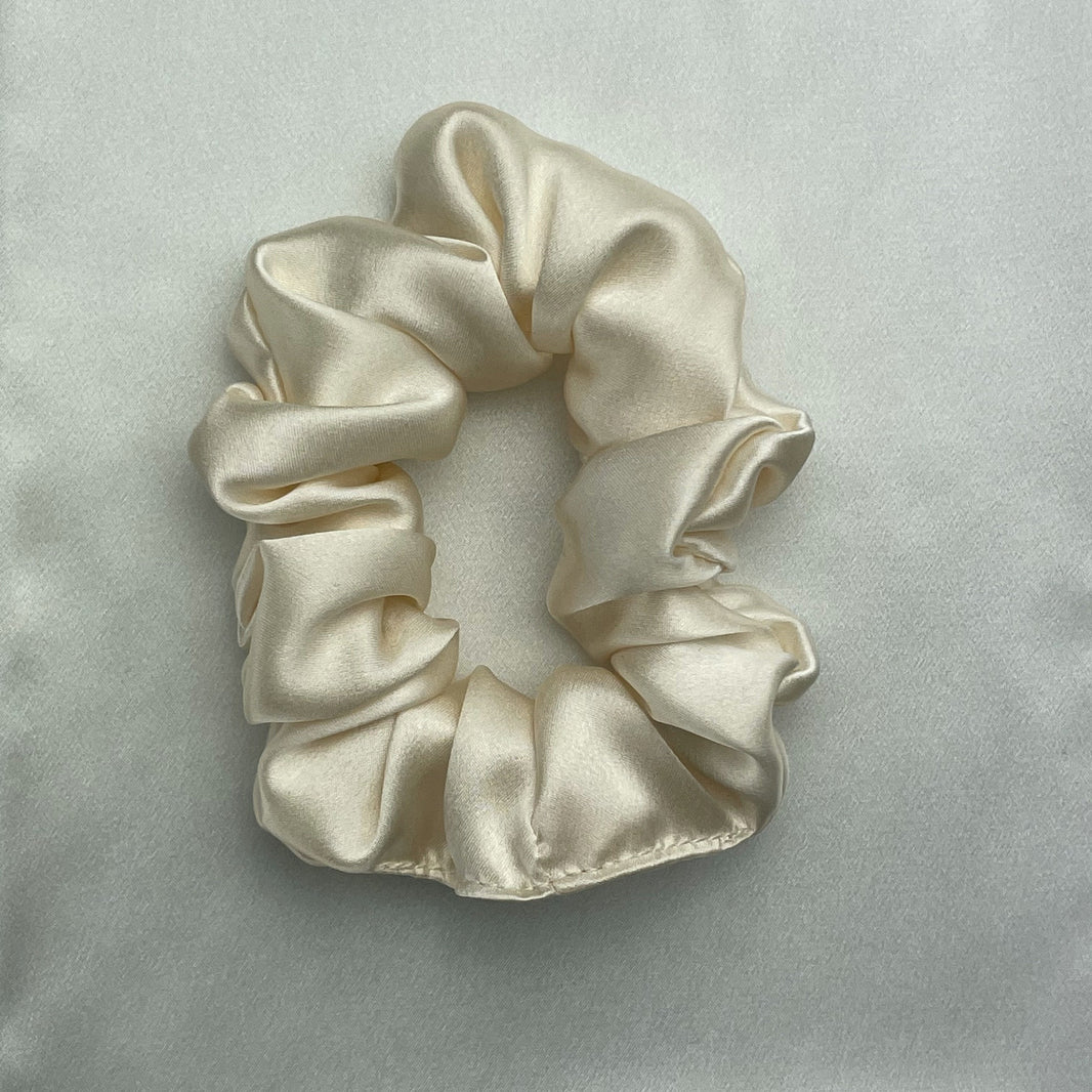 Champagne Silk Scrunchie - Regular
