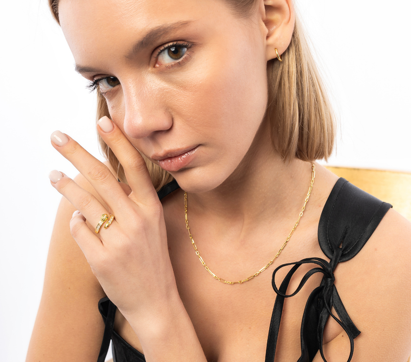 Baguette Snake Ring With Green Eyes in Sterling Silver