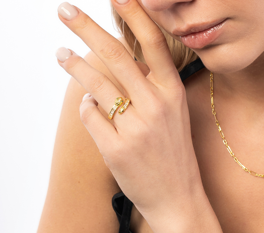 Baguette Snake Ring With Green Eyes in Sterling Silver