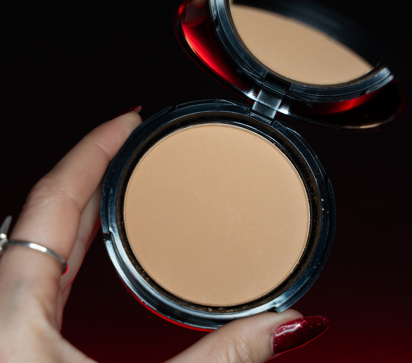 Smooth & Set Brightening Powder - Cinnamon