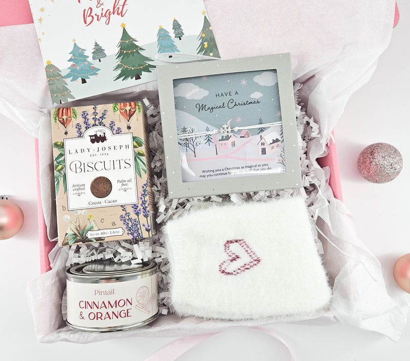COSY CHRISTMAS MAGIC | FESTIVE GIFT BOX