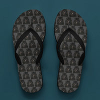 Fluff Up Your Feet: Chow Chow Flip Flops for Dog Lovers!